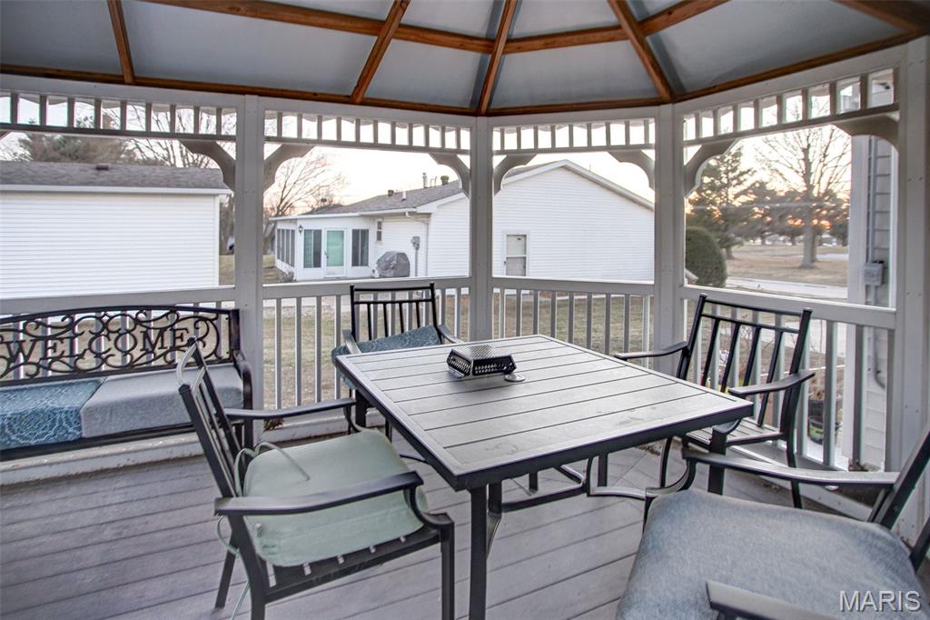 297 Maple Summit Road Jerseyville, IL 62052 - Photo 37 of 52