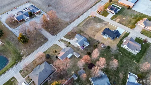 $269,000 | 297 Maple Summit Road, Jerseyville, IL 62052