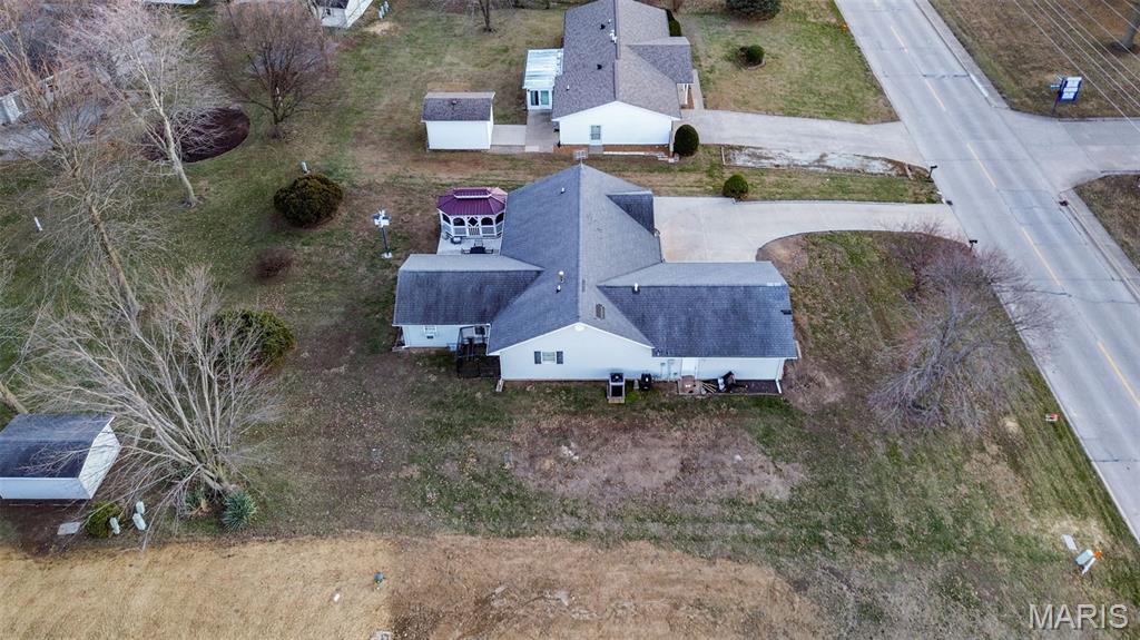 297 Maple Summit Road Jerseyville, IL 62052 - Photo 47 of 52