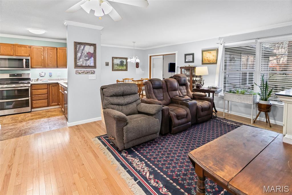 297 Maple Summit Road Jerseyville, IL 62052 - Photo 9 of 52