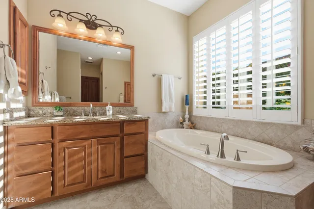 a view of a pathway with a yard