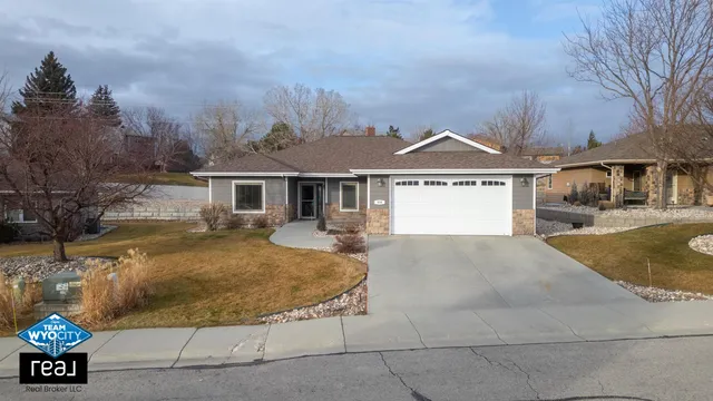 $600,000 | 930 Recluse Court, Casper, WY 82609
