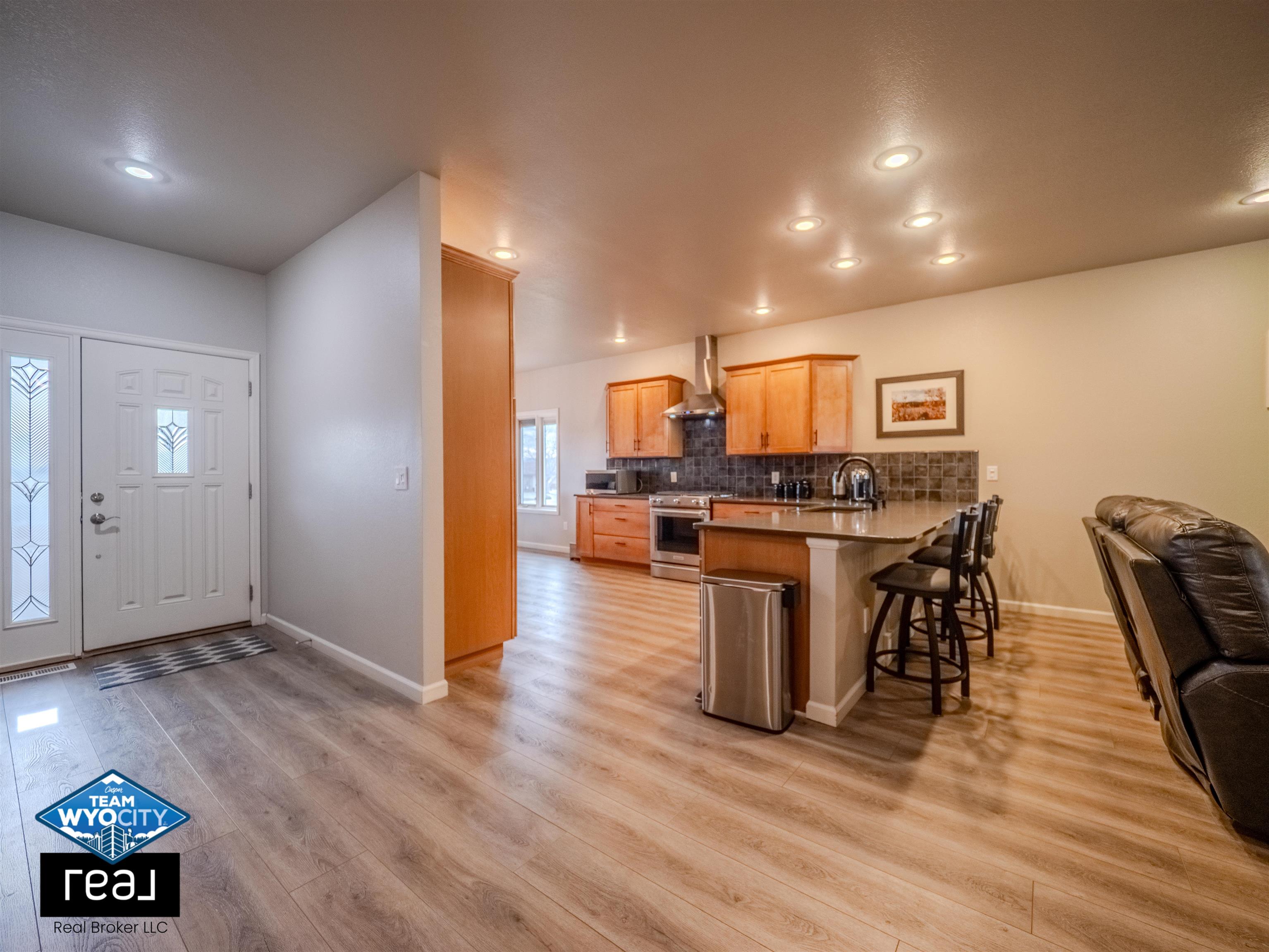 930 Recluse Court Casper, WY 82609 - Photo 3 of 45