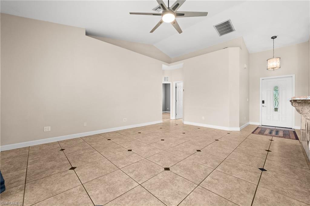 8346 Wren Road Fort Myers, FL 33967 - Photo 7 of 33 Gallery Image 7
