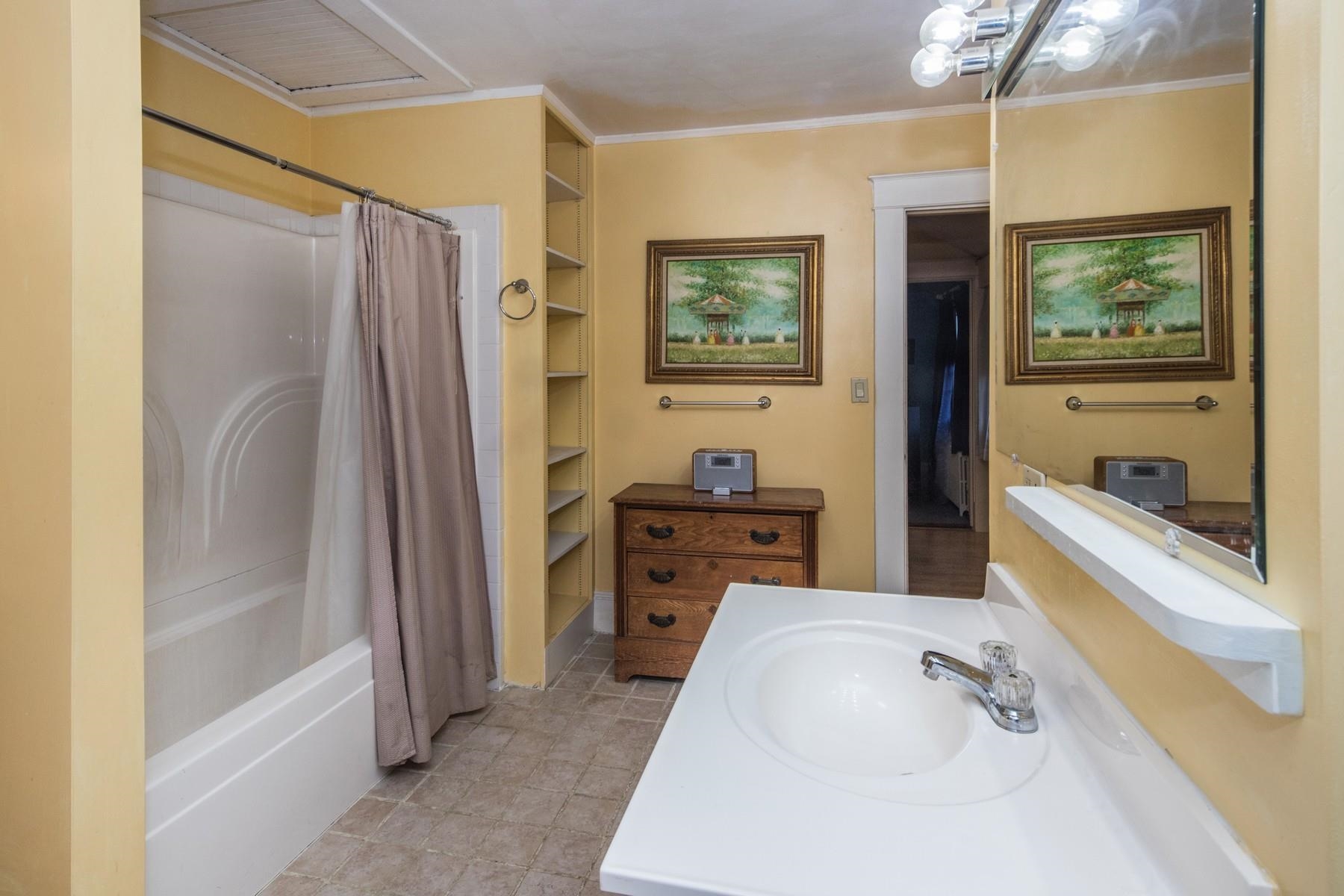 139 Killington Avenue Rutland, VT 05701 - Photo 15 of 33 Gallery Image 15