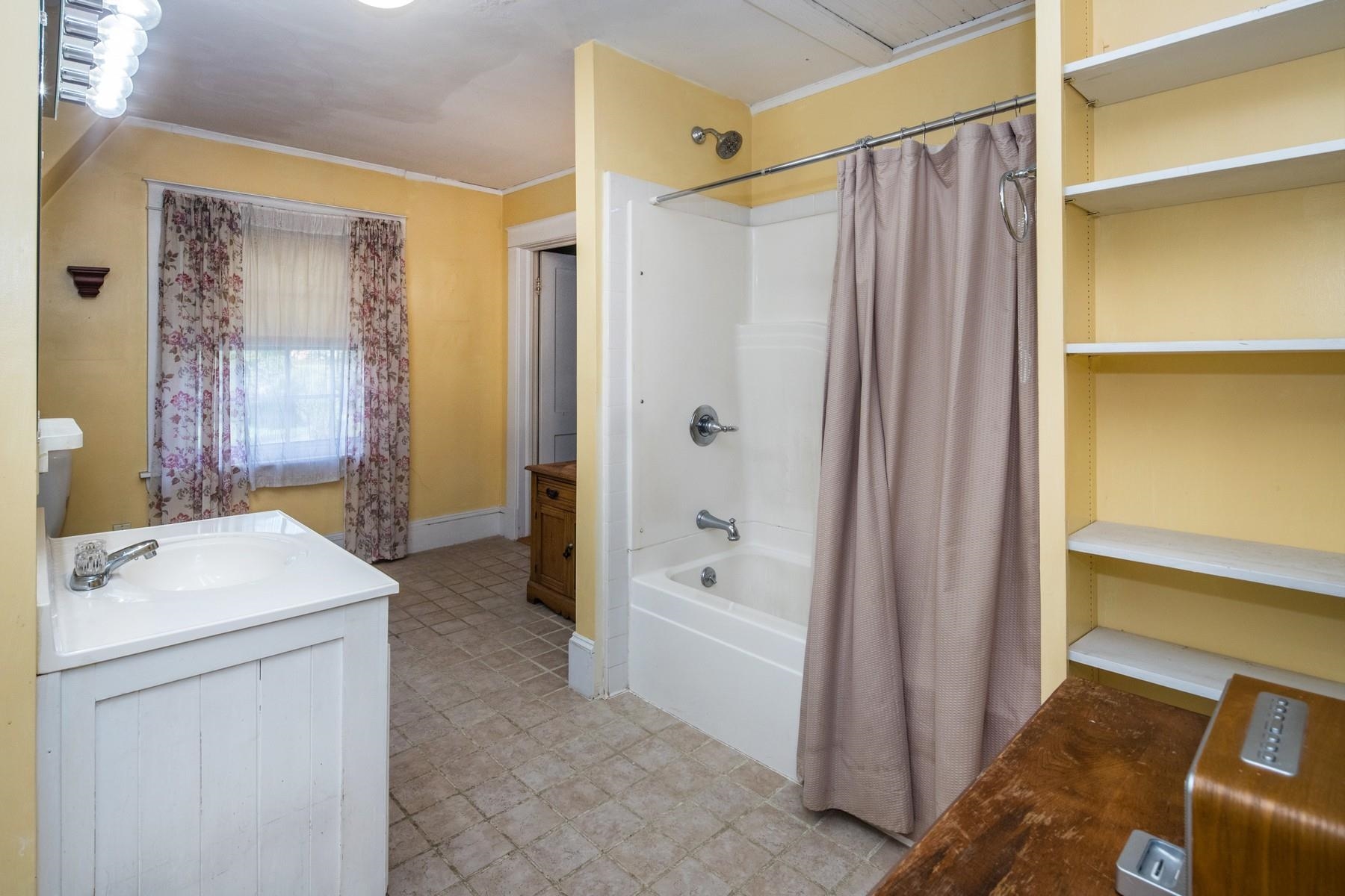 139 Killington Avenue Rutland, VT 05701 - Photo 16 of 33 Gallery Image 16