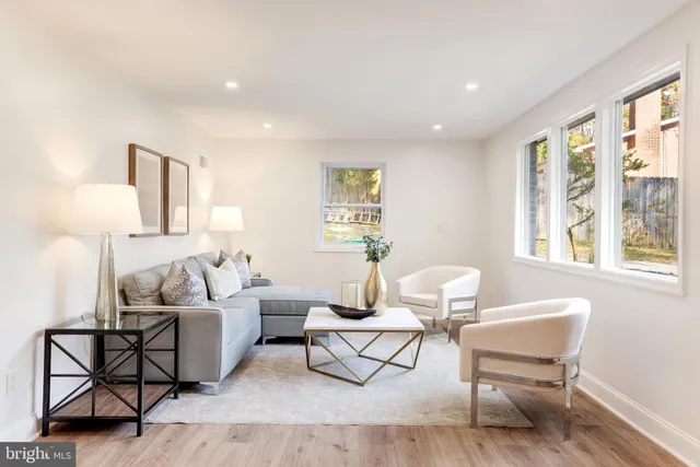 $1,145,000 | 5524 5th Street South, Arlington, VA 22204