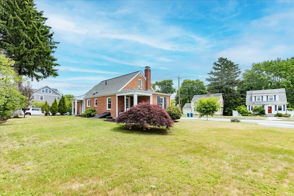 47 Cherry Street Newton, MA 02465 - Photo 31 of 41