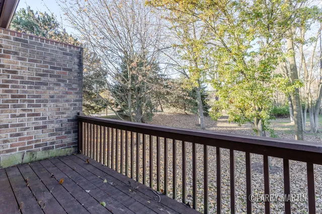 $250,000 | 2098 Cranbrook Drive Northeast, Grand Rapids, MI 49505