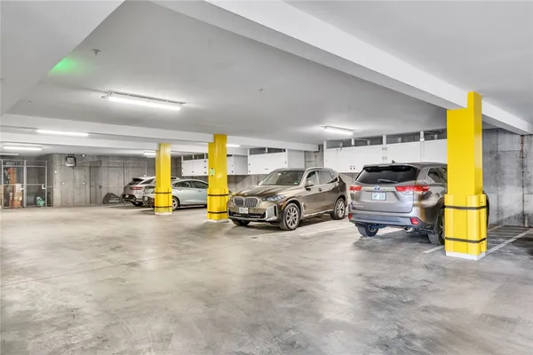 $995,000 | 1 Compass Way, Unit 103, Westerly, RI 02891