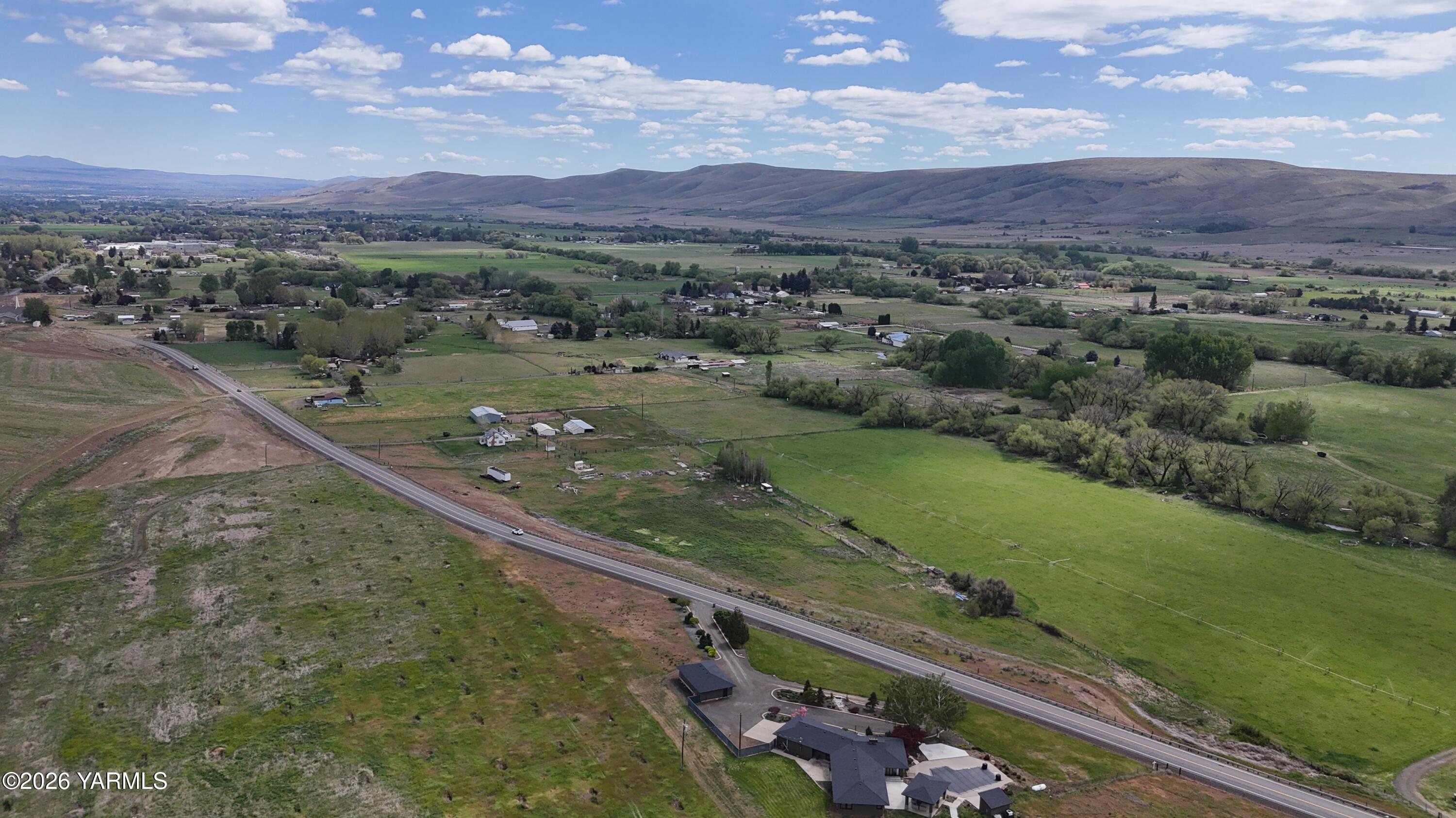 Nka Ahtanum Road Yakima, WA 98903 - Photo 3 of 8 DJI_20260420140628_0056_D