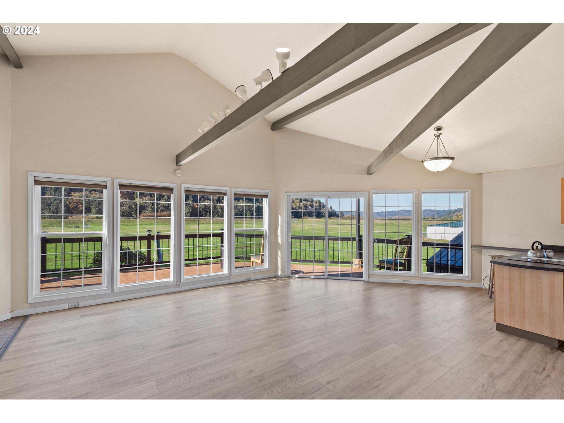 1075 Laurel Avenue Reedsport, OR 97467 - Photo 14 of 35 Gallery Image 14