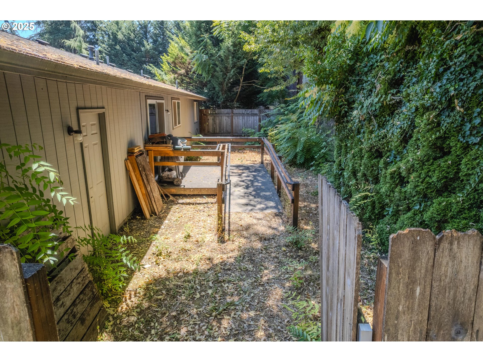 304 Boone Road Southeast Salem, OR 97306 - Photo 16 of 18