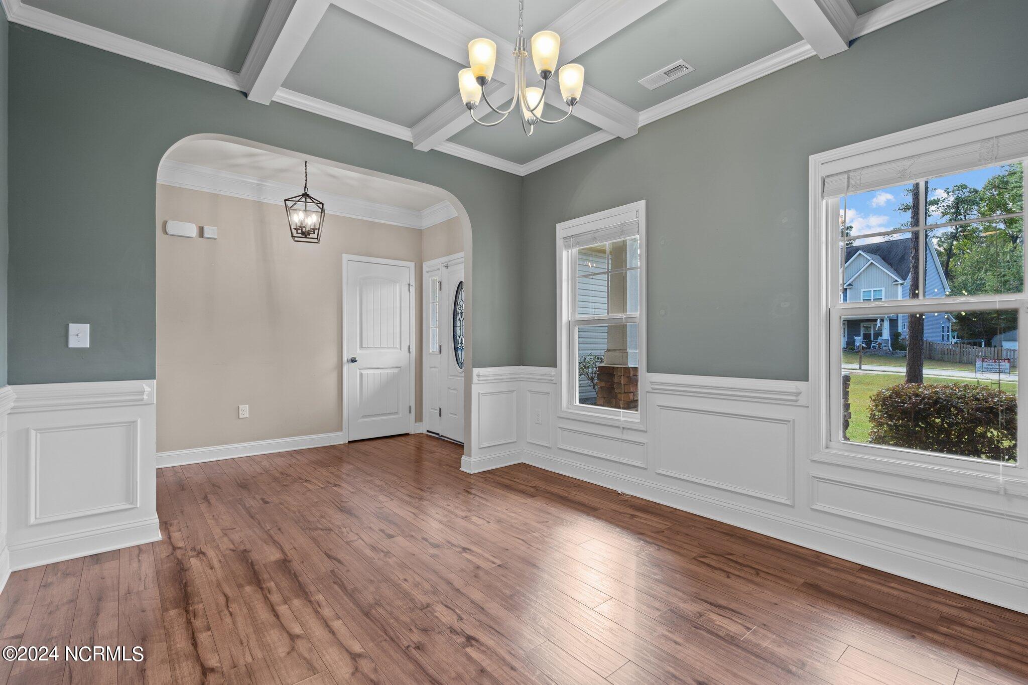 634 Longleaf Road Aberdeen, NC 28315 - Photo 5 of 52 Formal Dinning