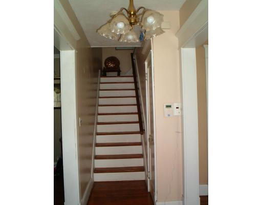 1144 Sumner Avenue Springfield, MA 01118 - Photo 11 of 23 Gallery Image 11