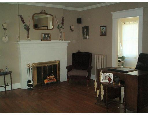 1144 Sumner Avenue Springfield, MA 01118 - Photo 6 of 23 Gallery Image 6