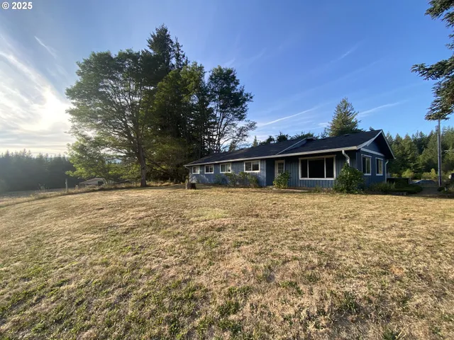 $699,900 | 23801 Northeast Muncton Drive, Yacolt, WA 98675