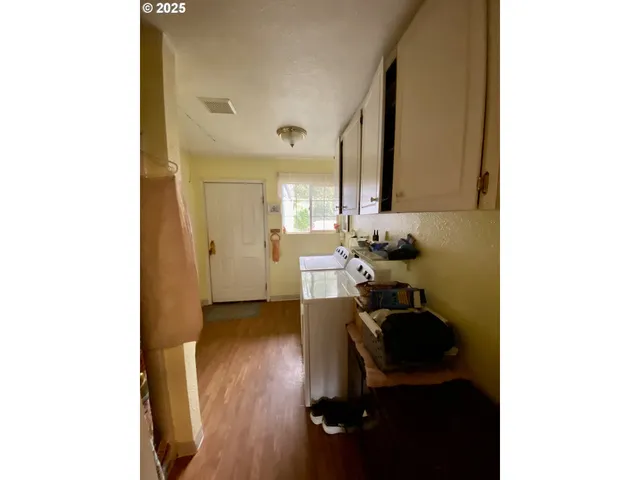 $699,900 | 23801 Northeast Muncton Drive, Yacolt, WA 98675