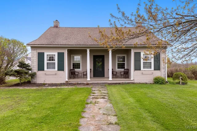 $1,200,000 | 2066 Deerlick Road, Cape Vincent, NY 13618