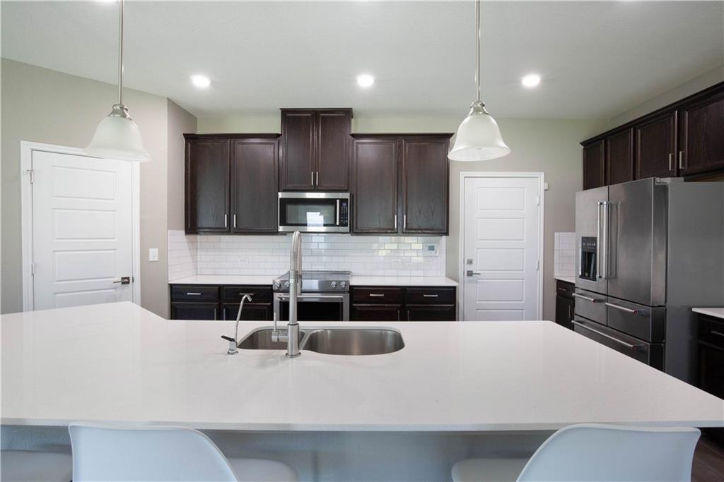 7413 Groundhog Way Austin, TX 78744 - Photo 19 of 40