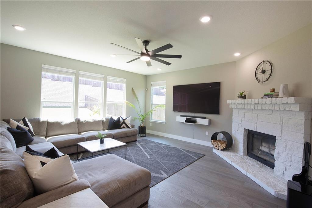 7413 Groundhog Way Austin, TX 78744 - Photo 22 of 40