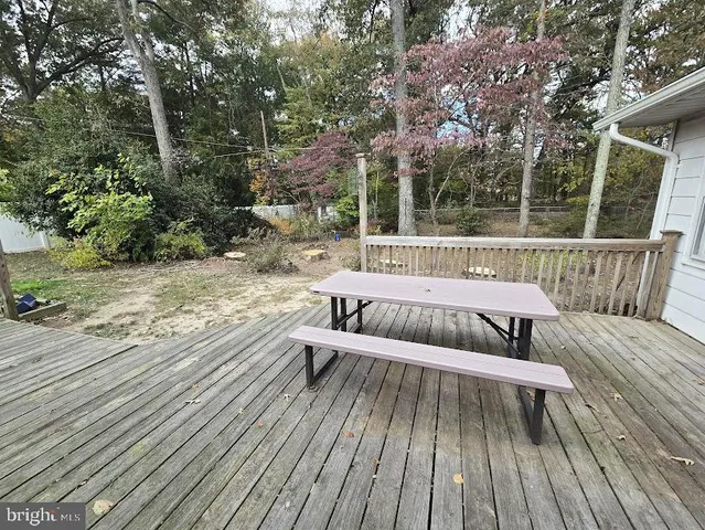 a view of sitting area on roof deck