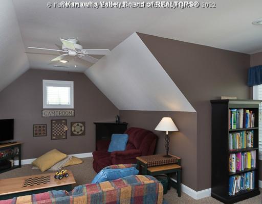 1048 Crestmont Road Hurricane, WV 25526 - Photo 12 of 16 Den/Family/Great Room.