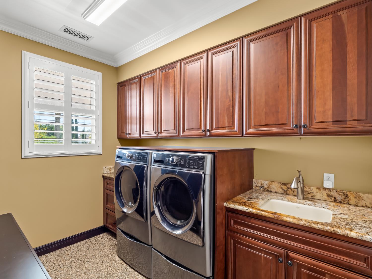 17113 Mark Road Madera, CA 93636 - Photo 27 of 99
