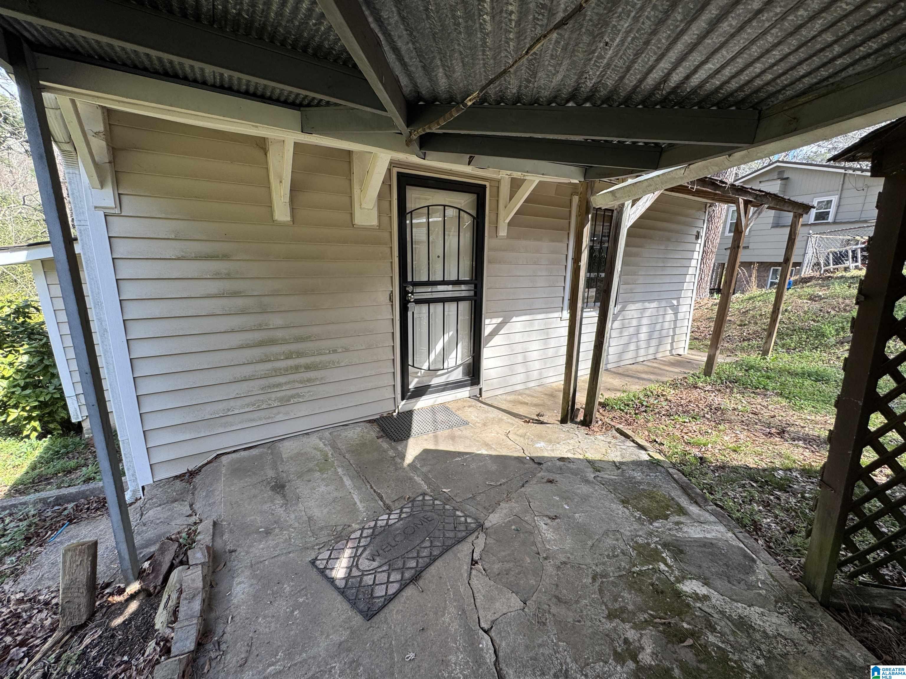 171 Glaze Creek Road Bessemer, AL 35023 - Photo 2 of 37