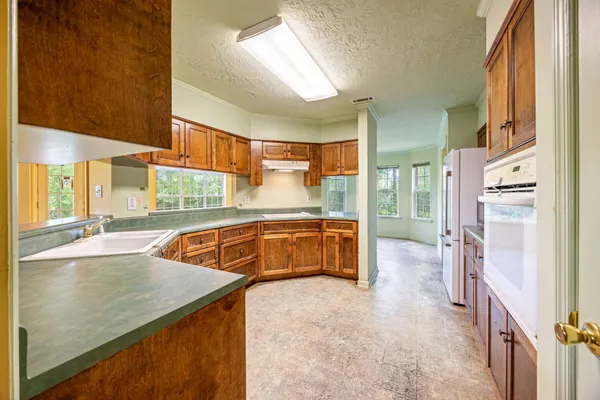 $299,900 | 202 Sussex Court, Evans, GA 30809