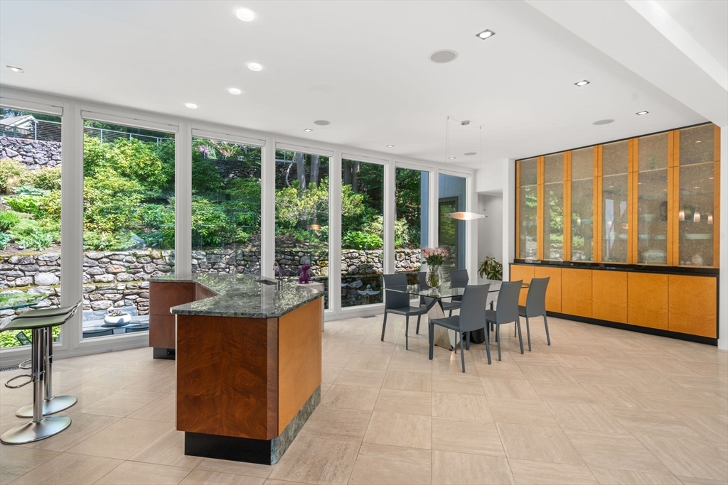 17 Edge Hill Road Newton, MA 02467 - Photo 7 of 29
