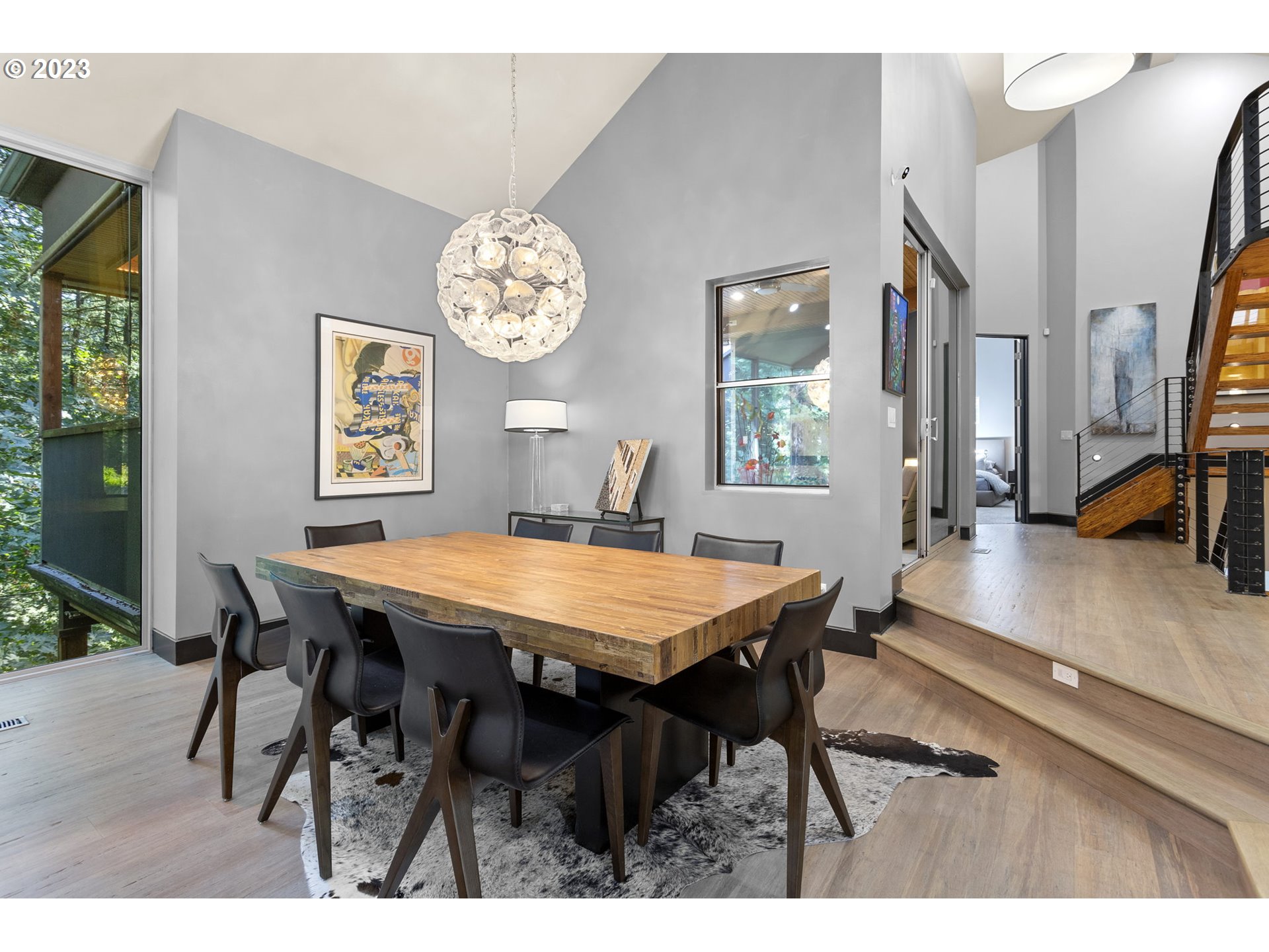 4729 Southwest Humphrey Park Road Portland, OR 97221 - Photo 5 of 30 Gallery Image 5