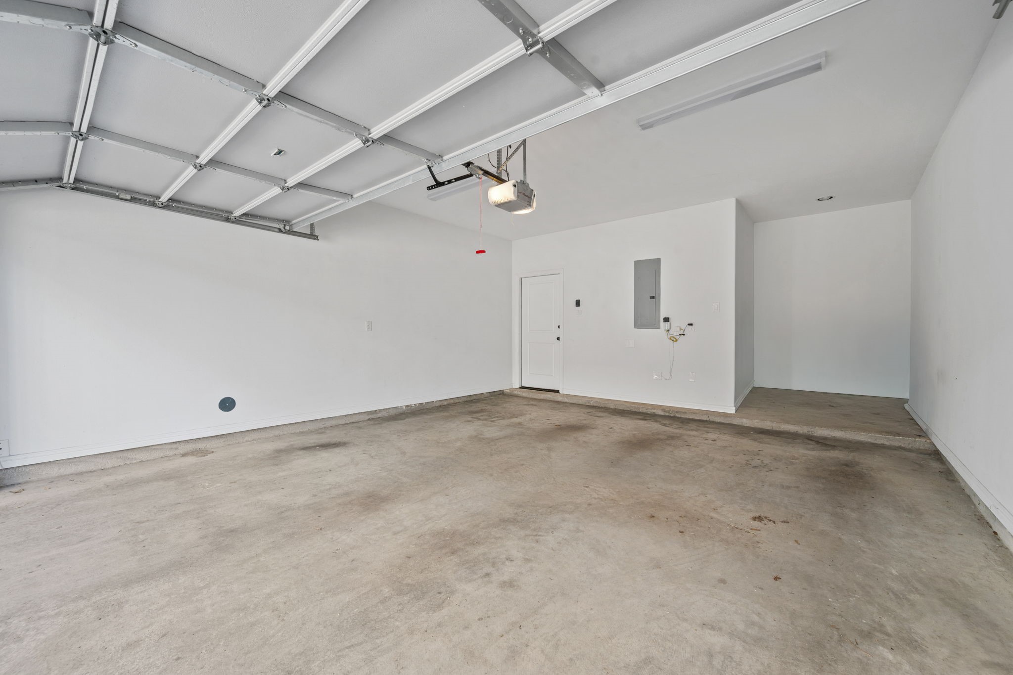 617 West 24th Street Houston, TX 77008 - Photo 27 of 28 a view of a big room