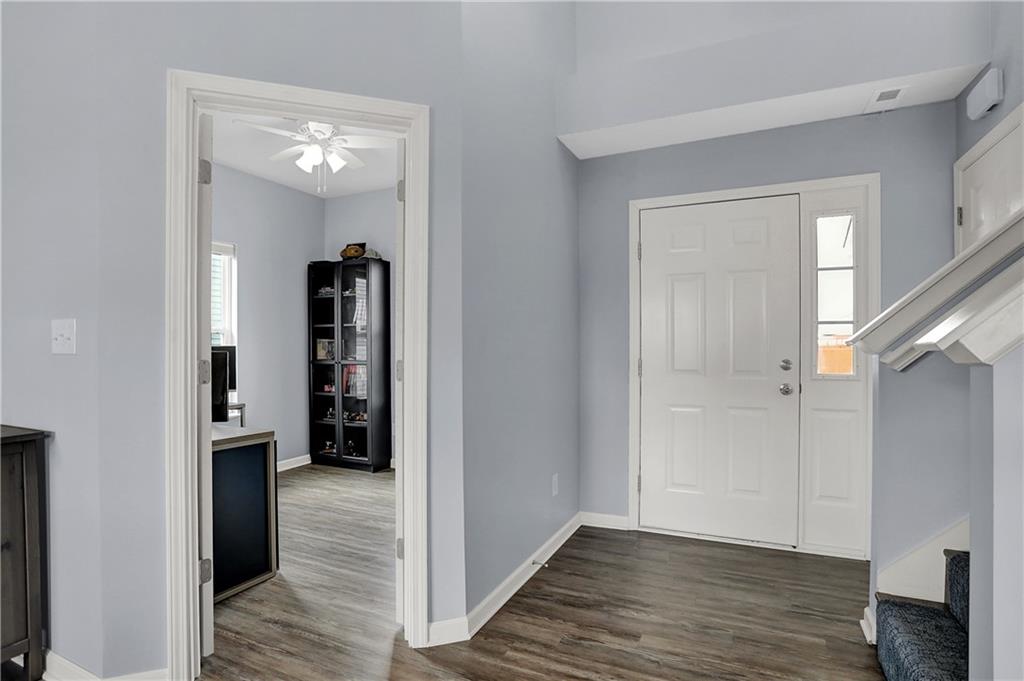 927 Rattlebox Lane Westfield, IN 46074 - Photo 4 of 34 Gallery Image 4