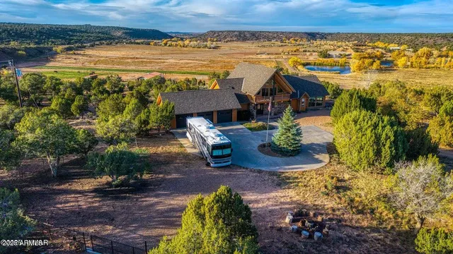 $1,895,000 | 2225 Highway 77, Show Low, AZ 85901