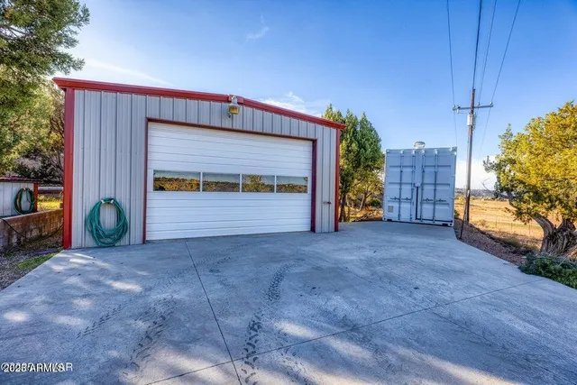 $1,895,000 | 2225 Highway 77, Show Low, AZ 85901