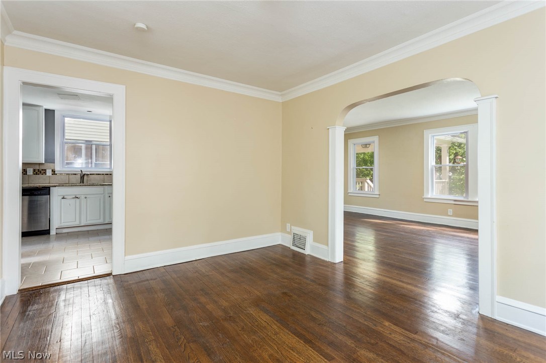 3478 Northcliffe Road Cleveland, OH 44118 - Photo 13 of 31