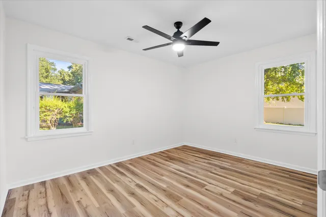 $325,500 | 30 Oak Grove Road, Goose Creek, SC 29445