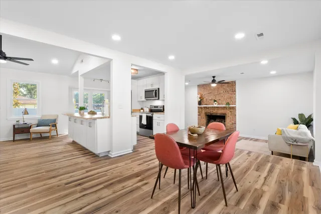 $325,500 | 30 Oak Grove Road, Goose Creek, SC 29445