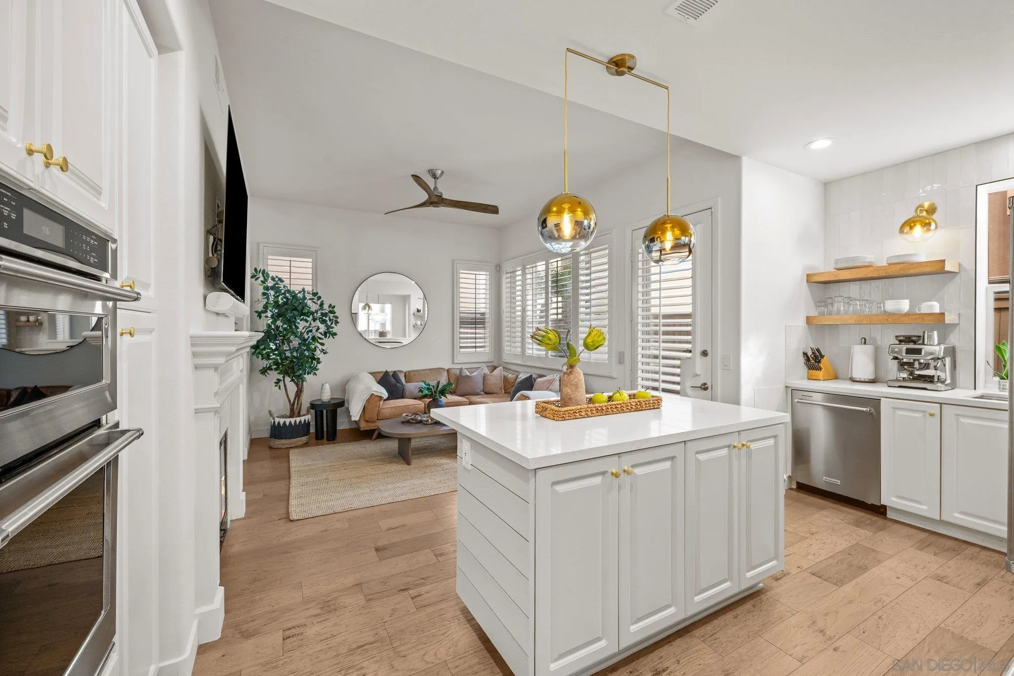 7139 Surfbird Circle Carlsbad, CA 92011 - Photo 9 of 33