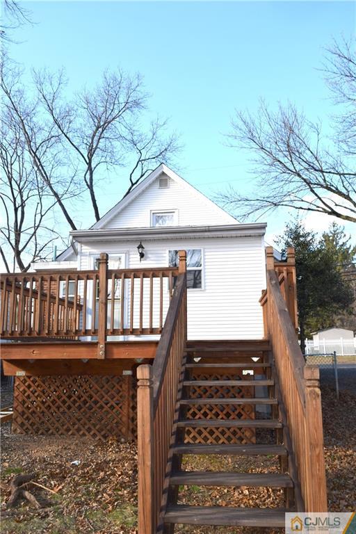 697 Old Post Road Edison, NJ 08817 - Photo 9 of 24 Gallery Image 9