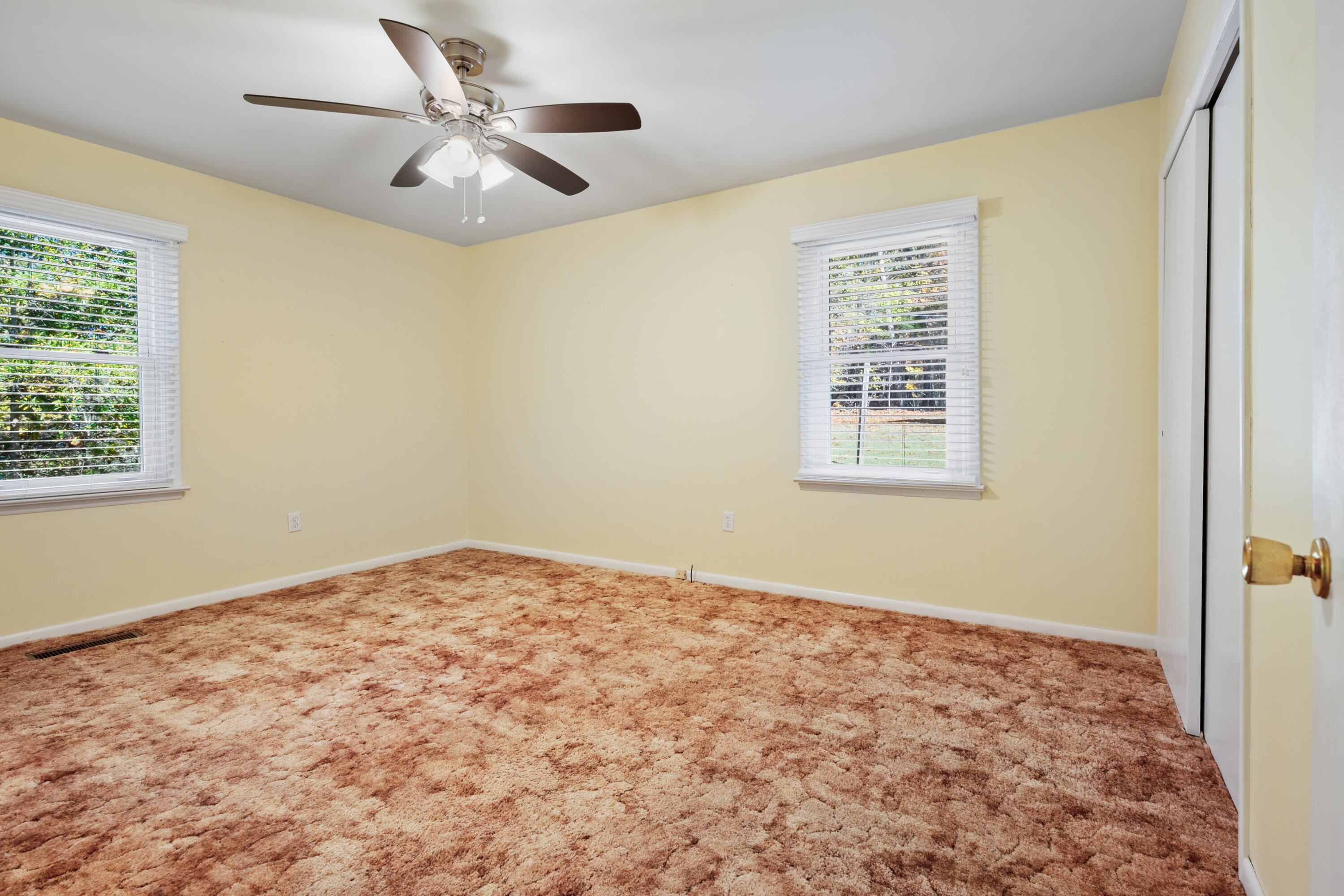 7009 Igou Ferry Road Harrison, TN 37341 - Photo 26 of 51 IMG_3298