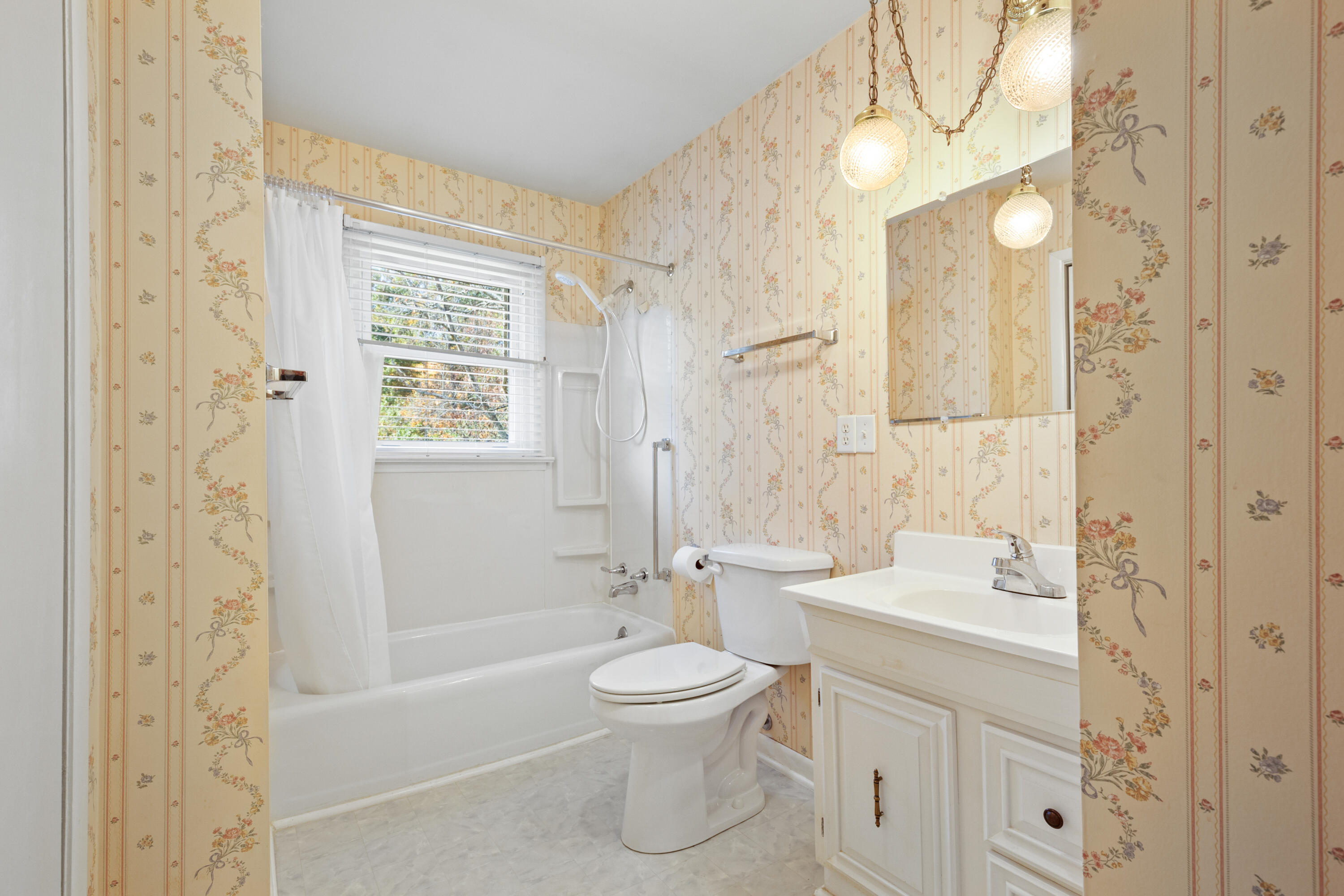 7009 Igou Ferry Road Harrison, TN 37341 - Photo 32 of 51 IMG_3286