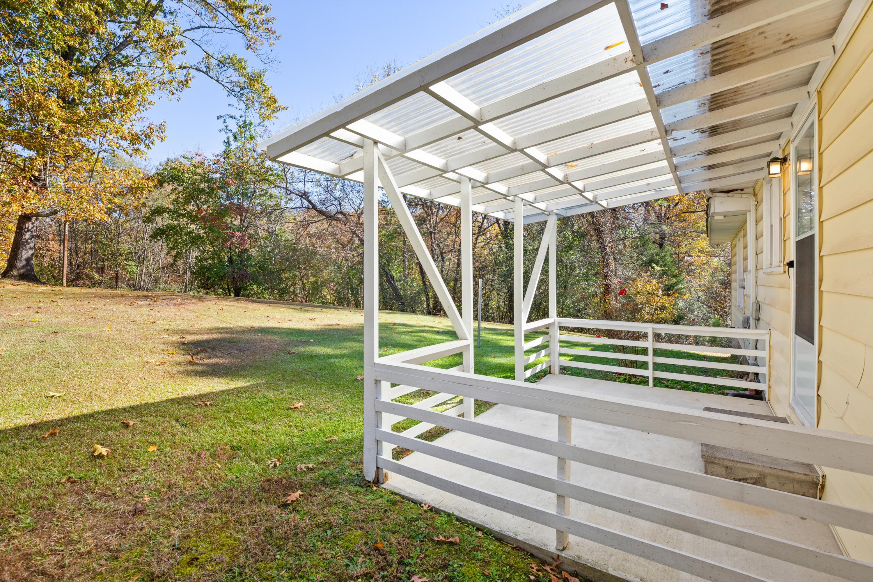 7009 Igou Ferry Road Harrison, TN 37341 - Photo 36 of 51 IMG_3361