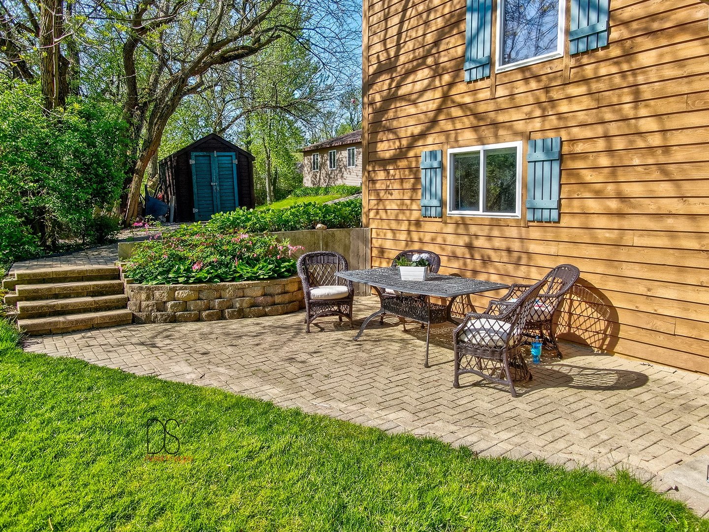 1985 North 3189th Road Ottawa, IL 61350 - Photo 29 of 30 a view of backyard of house with outdoor seating