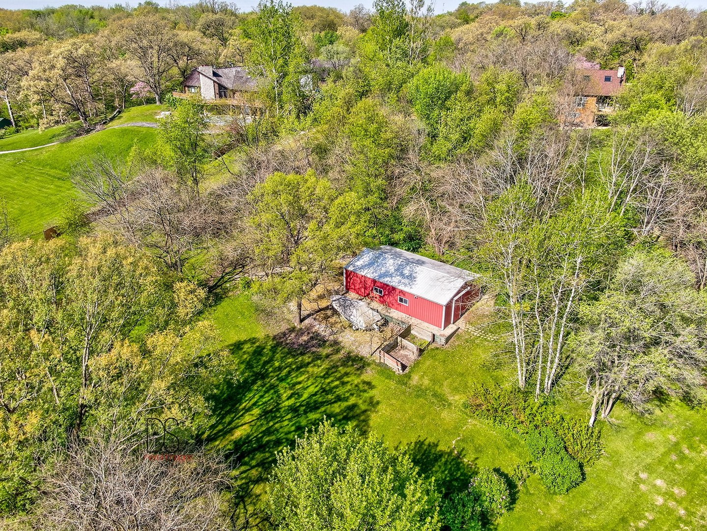 1985 North 3189th Road Ottawa, IL 61350 - Photo 9 of 30 an aerial view of residential houses with outdoor space and trees