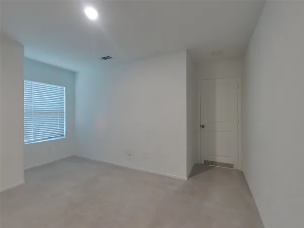 $1,559 | 17527 Grand Fir Lane, New Caney, TX 77357