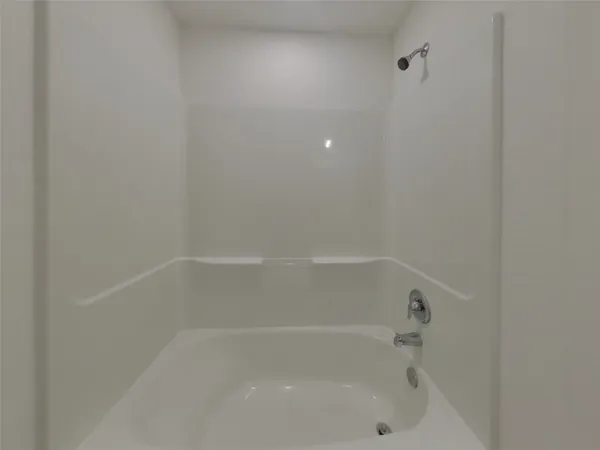 $1,559 | 17527 Grand Fir Lane, New Caney, TX 77357