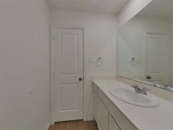 $1,559 | 17527 Grand Fir Lane, New Caney, TX 77357