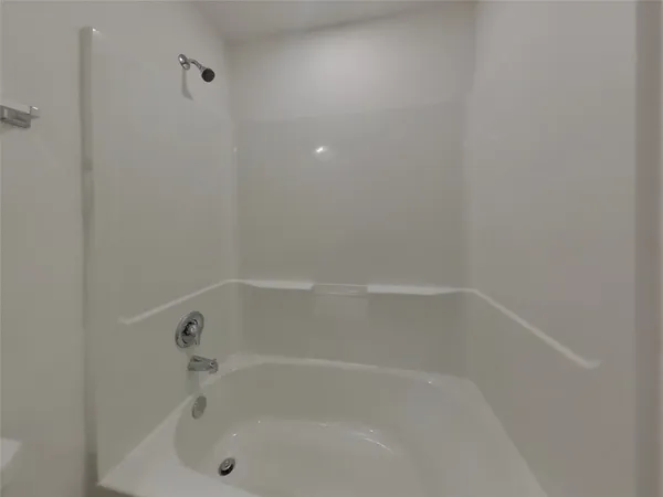 $1,559 | 17527 Grand Fir Lane, New Caney, TX 77357